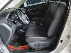 2020 Nissan X-Trail 2.5L XL CVT 4WD, белый — фото 15