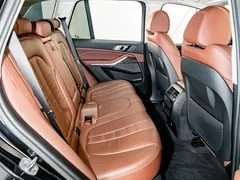 2021 BMW X5 xDrive40i M Sport Package, чёрный — фото 21