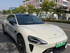 2026 Xiaomi SU7 RWD Standard — фото 3