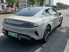 2026 Xiaomi SU7 RWD Standard — фото 6