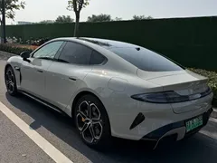 2026 Xiaomi SU7 RWD Standard — фото 7