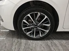 2021 Kia Cerato 1.5L CVT Fashion, белый — фото 23