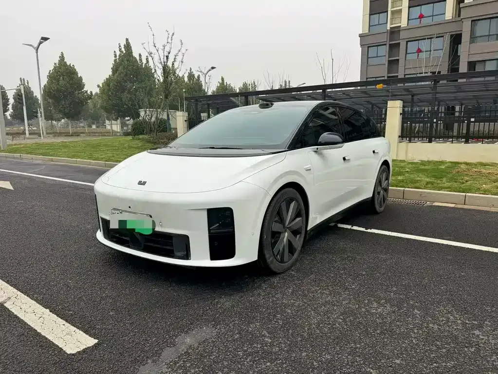 2025 Li Auto i6 4WD Standard