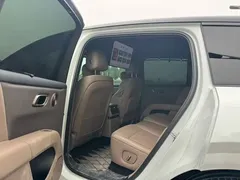 2025 Li Auto i6 4WD Standard, белый — фото 5
