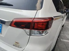 2020 Nissan Terra 2.5L XL Upper AT 2WD Luxury, белый — фото 8