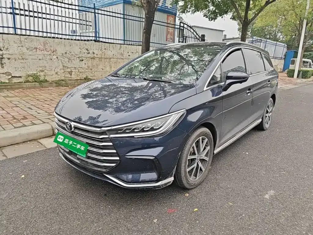 2022 BYD Song Max DM-i PHEV 105km Flagship