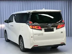 2021 Toyota Vellfire Hybrid 2.5L HV Premium, белый — фото 4