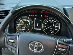 2021 Toyota Vellfire Hybrid 2.5L HV Premium, белый — фото 14