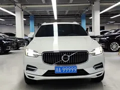 2021 Volvo XC60 4WD Luxury, белый — фото 2