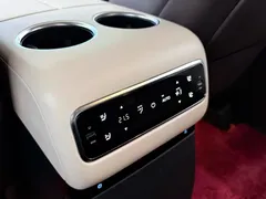 2024 Li Auto MEGA Ultra, белый — фото 16