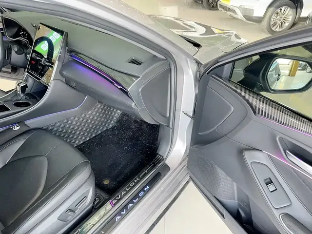 2023 Toyota Avalon 2.5L Luxury