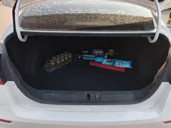 2021 Geely Emgrand UP 1.5L CVT, белый — фото 4