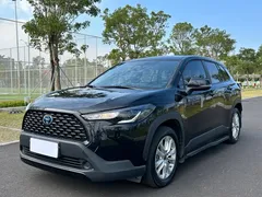 2023 Toyota Corolla Cross Hybrid 2.0L Elite, чёрный — фото 1