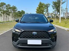 2023 Toyota Corolla Cross Hybrid 2.0L Elite, чёрный — фото 2