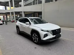 2023 Hyundai Tucson L 1.5T AT 2WD DLX Luxury, белый — фото 3