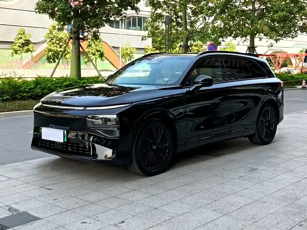 2025 Xpeng G9 725 Ultra Long Range Max