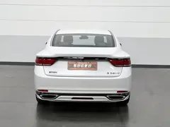 2021 Geely Emgrand GT 1.5T ePro, белый — фото 4