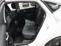2021 Geely Emgrand GT 1.5T ePro, белый — фото 15