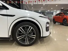 2023 Xpeng G6 580 Long Range Pro, белый — фото 4