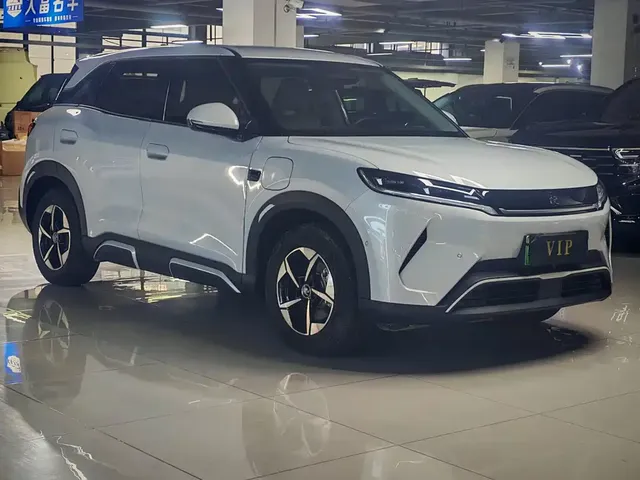 2024 BYD Yuan UP 401km Leading