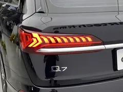 2021 Audi Q7 55 TFSI quattro S line Sport, чёрный — фото 5