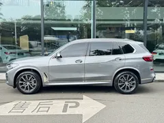 2022 BMW X5 30Li Premium M Sport Package — фото 4