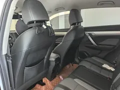 2023 Geely Coolray 1.5T DCT Platinum, белый — фото 2