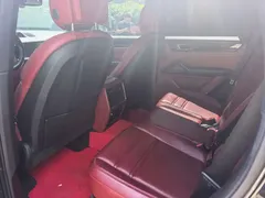 2019 Porsche Cayenne 3.0T, чёрный — фото 2