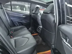 2021 Toyota Camry 2.5G Luxury, чёрный — фото 12