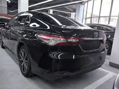 2021 Toyota Camry 2.5G Luxury, чёрный — фото 19