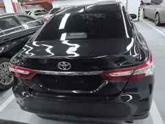 2021 Toyota Camry 2.5G Luxury, чёрный — фото 20