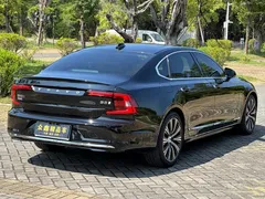 2022 Volvo S90, чёрный — фото 14