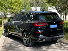 2023 BMW X5 40Li Premium M Sport Night Package, чёрный — фото 6