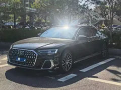 2023 Audi A8L 55 TFSI quattro Flagship, чёрный — фото 1