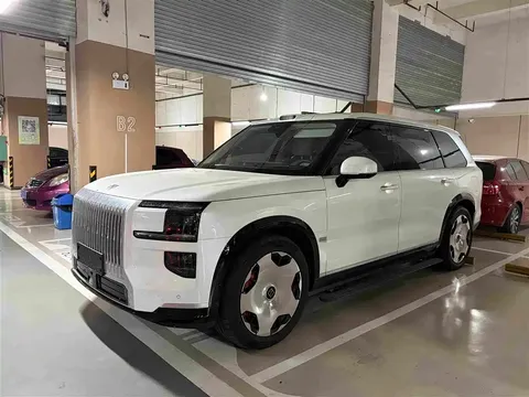 2025 Zeekr 9X Ultra 55kWh 6-seat