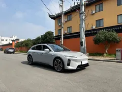 2025 Nio ET5 75kWh — фото 3