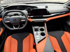 2023 Changan UNI-V 1.5T Sport — фото 4