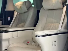 2020 Toyota Vellfire 2.5L Hybrid HV Premium, белый — фото 6