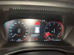 2022 Volvo XC40 4WD Fashion, белый — фото 12