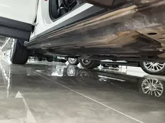 2022 Volvo XC40 4WD Fashion, белый — фото 21