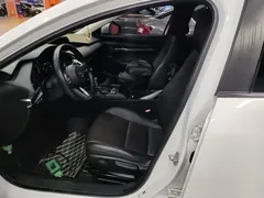 2021 Mazda 3 2.0L AT, белый — фото 15