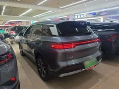 2025 BYD Song Pro 2nd Gen Smart Driving DM-i PHEV 75km Leading — фото 5