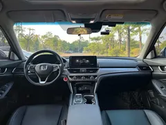 2022 Honda Accord 2.0L Hybrid — фото 5