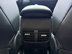2022 Toyota Levin Hybrid 1.8H E-CVT Luxury, белый — фото 15