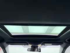 2022 Toyota Levin Hybrid 1.8H E-CVT Luxury, белый — фото 17