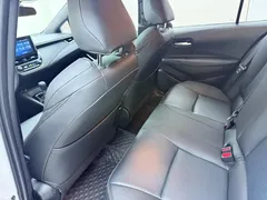 2022 Toyota Levin Hybrid 1.8H E-CVT Luxury, белый — фото 18