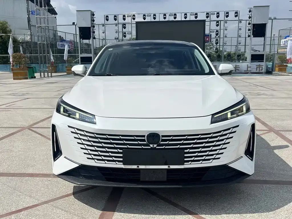 2023 Changan Lamore 1.5T GDI DCT Pilot