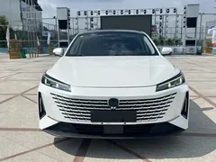 2023 Changan Lamore 1.5T GDI DCT Pilot, белый — фото 1