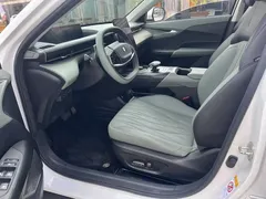 2023 Changan Lamore 1.5T GDI DCT Pilot, белый — фото 4