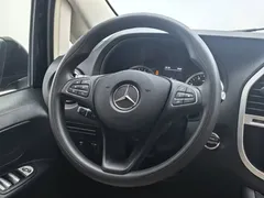 2021 Mercedes-Benz Vito 2.0T Elite 7-seat, чёрный — фото 10
